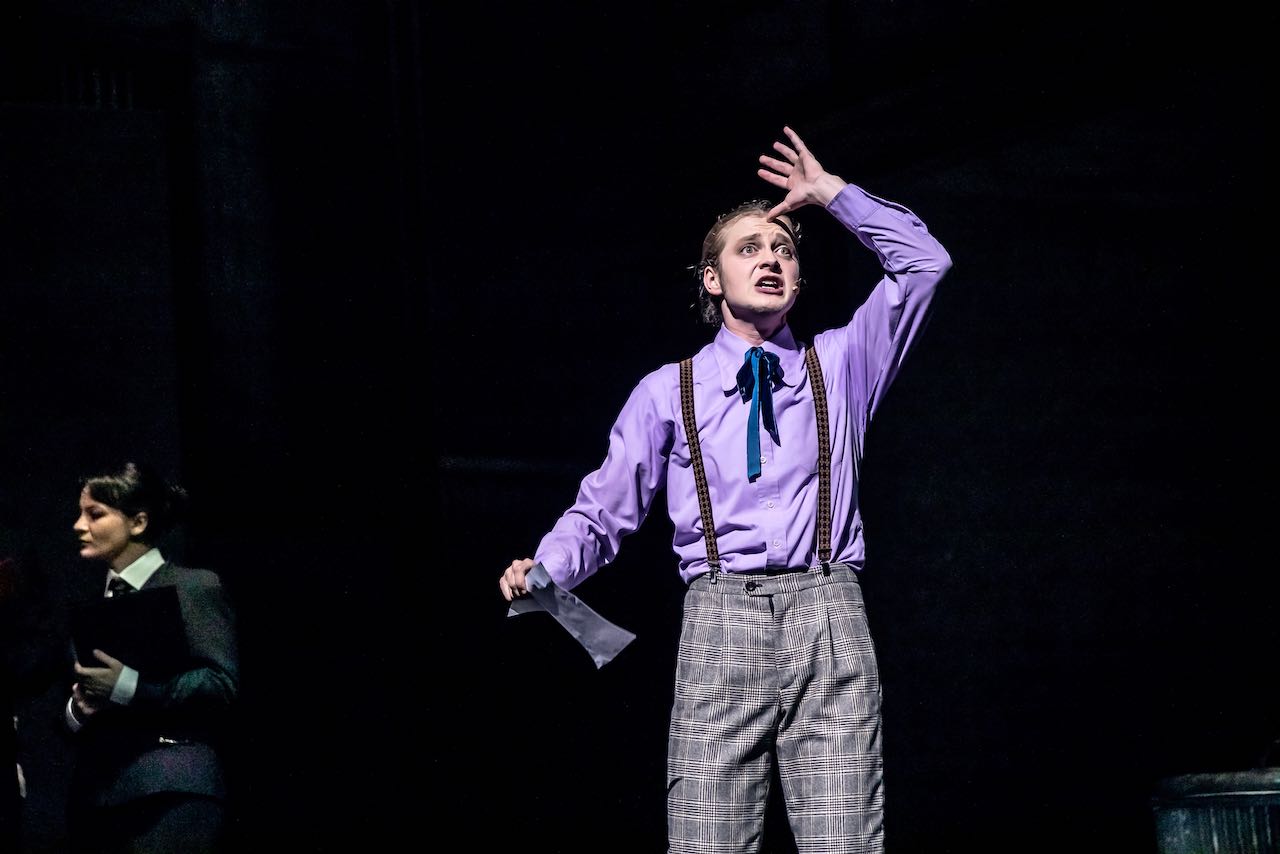 Henning Mittwollen als SEYMOUR Mit Vertrag.